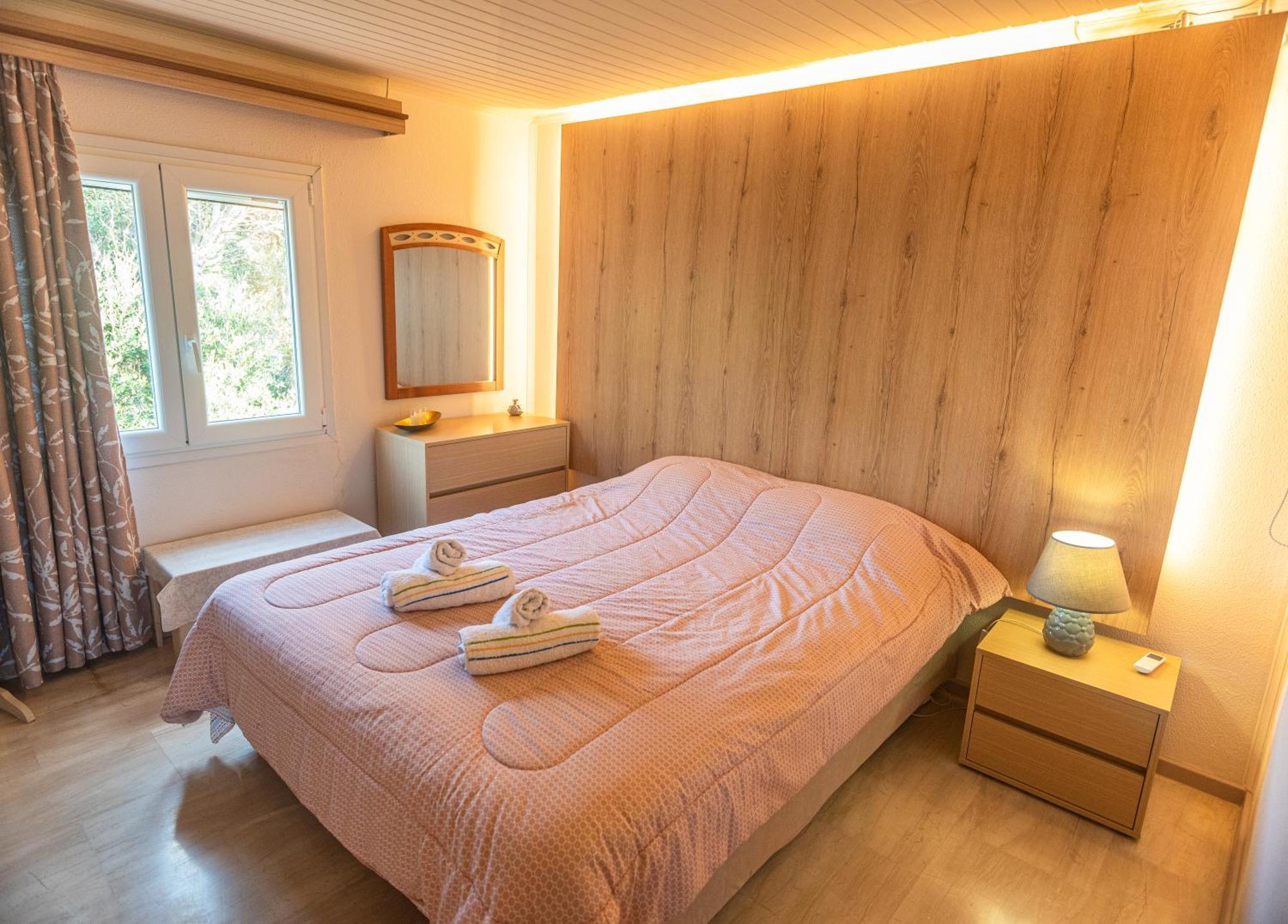 Aegean Bliss Residences Karfas Bagian luar foto
