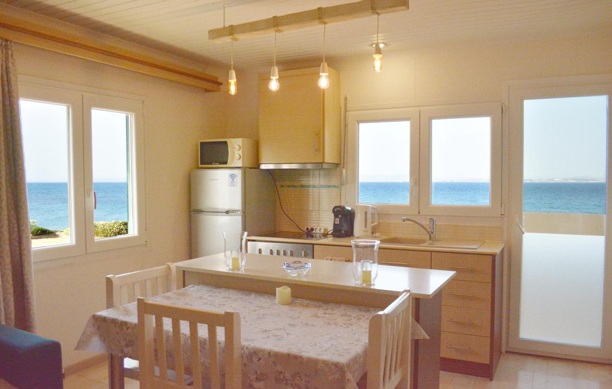 Aegean Bliss Residences Karfas Bagian luar foto