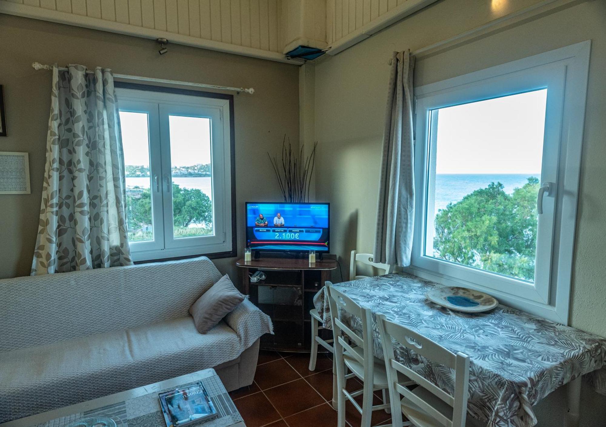 Aegean Bliss Residences Karfas Bagian luar foto